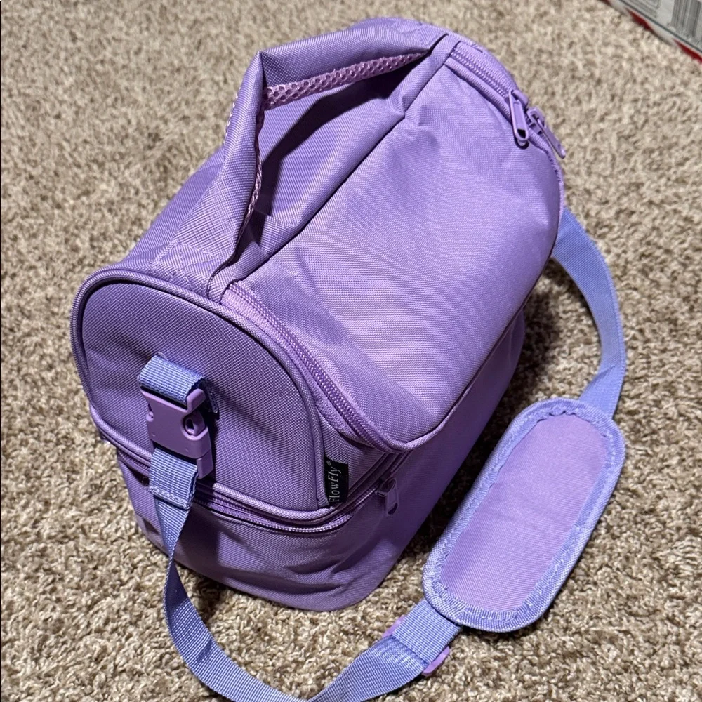 Purple FlowFly insulated lunch / travel bag or camera case - NWOT!
